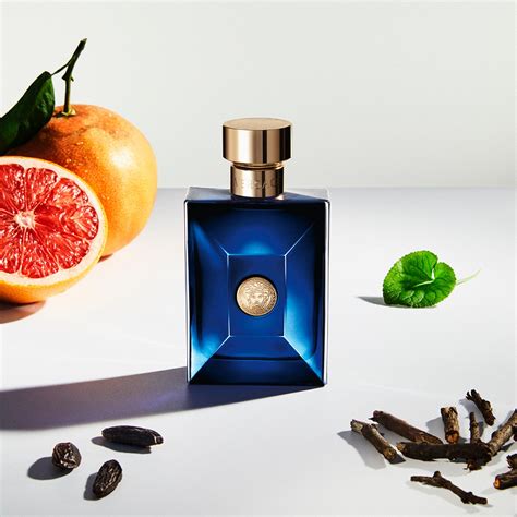 Ici Paris Introduces Versace ‘Dylan Blue’ to the Georgian Public.